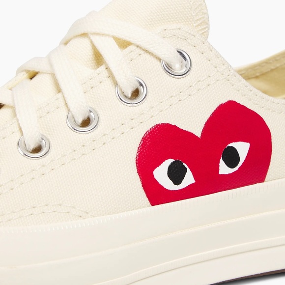 Comme des Garçons PLAY Converse Chuck Taylor All Star Peek-A-Boo Low-Top Sneaker - Picture 5 of 10